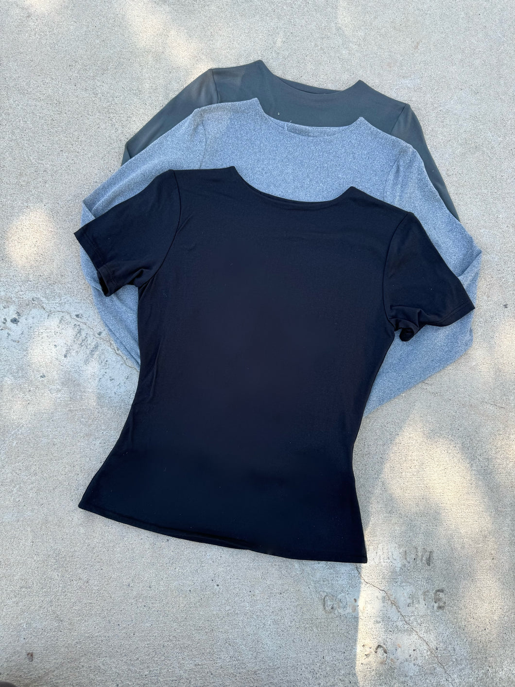 Butter Short Sleeve Top ( Blk